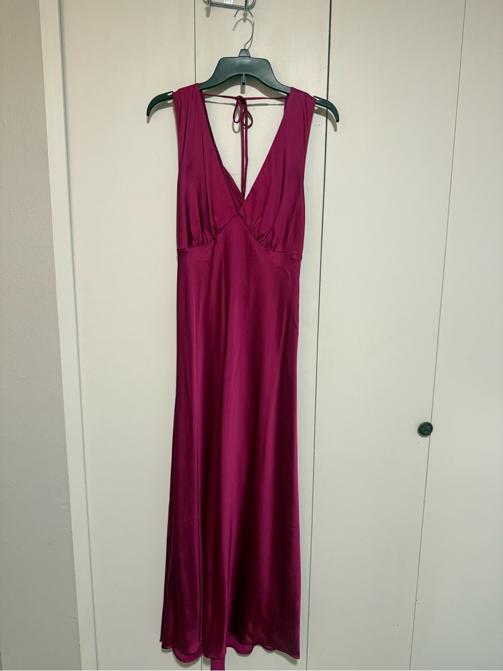 Abercrombie & Fitch Plunge Cowl Back Maxi Dress size medium - Picture 2 of 5